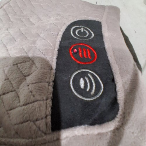 HOMEDICS HEATING PAD, DUEL INTENSITY VIBRATING HEATED NECK & SHOULDER MASSAGE WRAP TO AID & REJUVENATE SORE AND TIRED MUSCLES - GREY / BLACK (MODEL: NMS-450HA) image 2