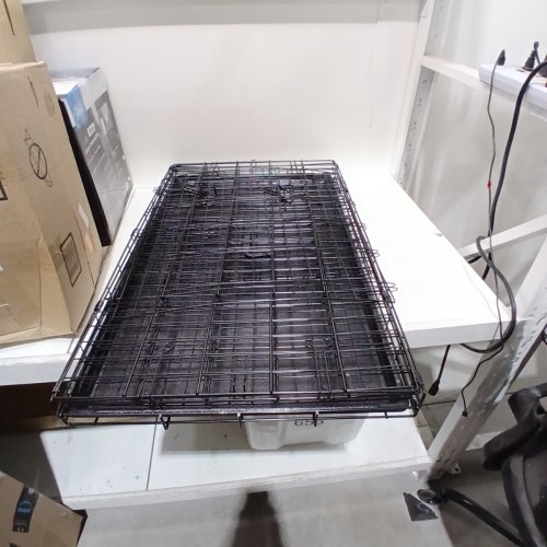 YAHEETECH COLLAPSIBLE METAL DOUBLE DOOR DOG CRATE WITH DIVIDER AND REMOVABLE TRAY - 36" X 22.5" X 25" - BLACK (MODEL: 593334) image 2
