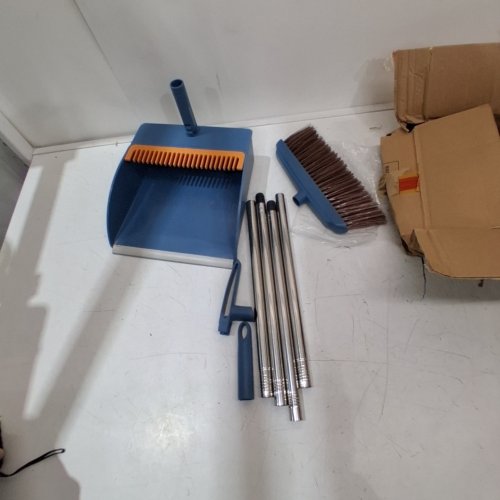 2PC BROOM AND DUSTPAN SET - BLUE/ORANGE image 2
