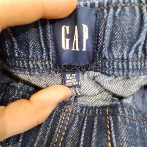 WOMEN'S GAP MID RISE EASY HORSESHOE JEANS - EXTRA SMALL - DARK INDIGO (STYLE 607775) image 3