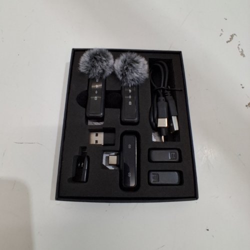 2PK TYPE-C CONNECTION WIRELESS LAVALIER MICROPHONES - BLACK - (MODEL: H63) image 3