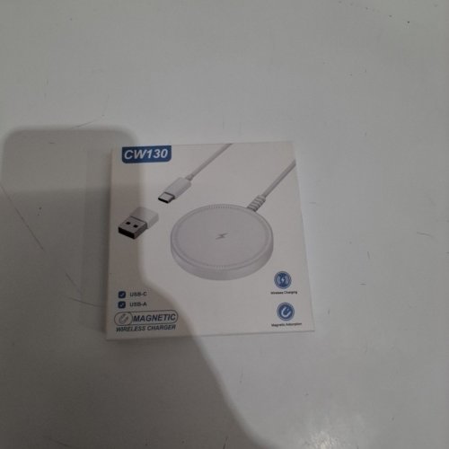 BENFEI 2-IN-1 MAGENETIC WIRELESS CHARGER USB-A / USB-C - 15W OUTPUT - BLACK - (MODEL: CW130) image 3