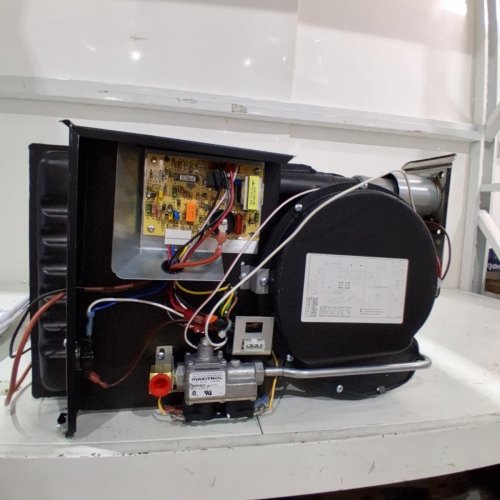 SUBURBAN PROPANE RV GAS FURNACE - 40,000 BTU/HR INPUT, 28,000 BTU/HR OUTPUT (MODEL: RP-40P) image 3