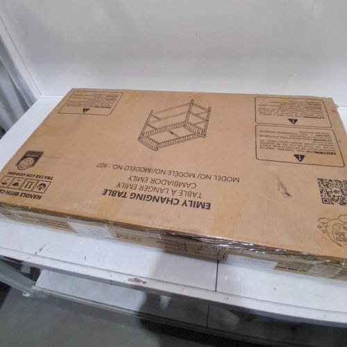 DREAM ON ME EMILY WOOD CHANGING TABLE WITH MATTRESS & SHELVES - 36.4" X 36.5" - WHITE (MODEL: 607) image 3