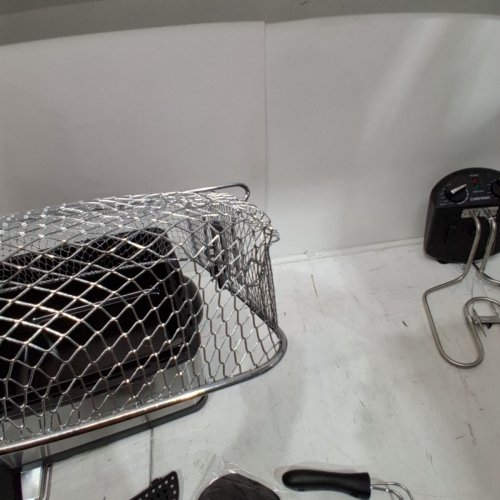 CHEFMAN JUMBO SIZE DEEP FRYER WITH TEMPERATURE CONTROL - 4.3L - STAINLESS STEEL/SILVER (MODEL: RJ07-45-SS-CA) image 6