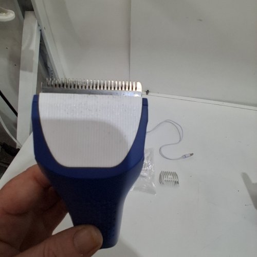 RECHARGEABLE PET HAIR CLIPPER - BLUE image 5