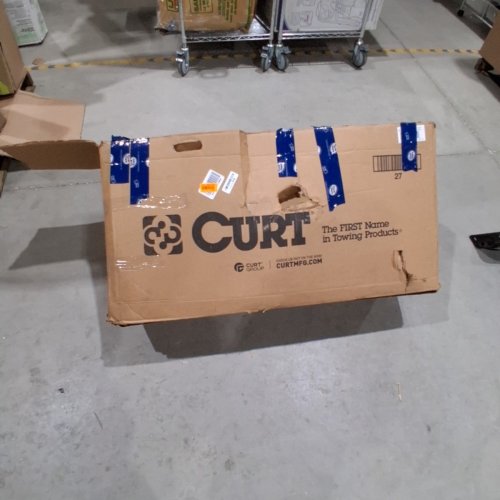 CURT TRAILER HITCH RECEIVER - FOR CHECORLET EQUNIOX- BLACK (MODEL: 13439) image 4