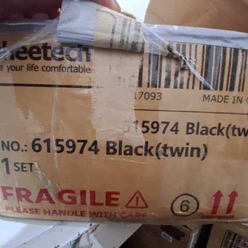 YAHEETECH BED FRAME - TWIN - BLACK (MODEL: 615974) image 5
