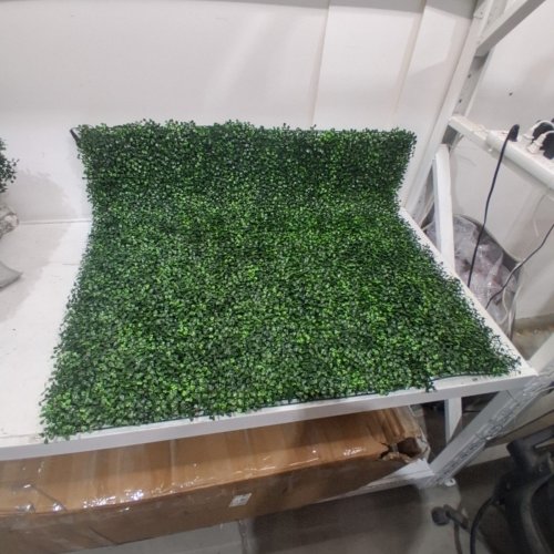 ARTIFICIAL BOXWOOD HEDGE WITH LIGHTS - 40" X 40" - GREEN (MODEL: BOXWOOD400) image 5