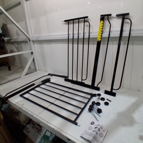 REGALO EASY STEP EXTRA WIDE METAL SAFETY GATE - 30" X 29" - 49" - BLACK (MODEL: 1164EB) image 2