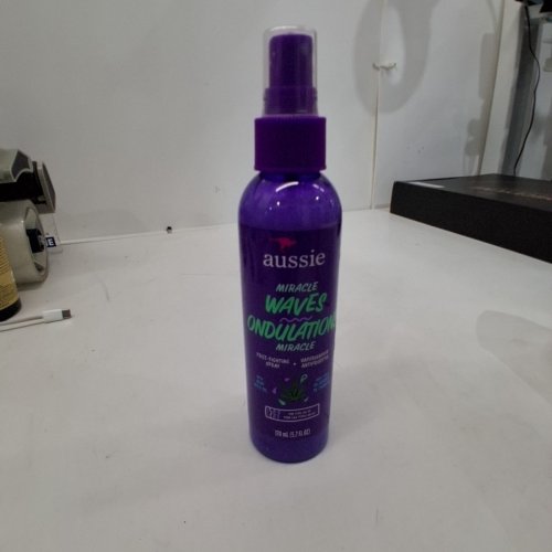 AUSSIE MIRACLE WAVES FIZZ FIGHTING HAIR SPRAY - 170 ML image 4