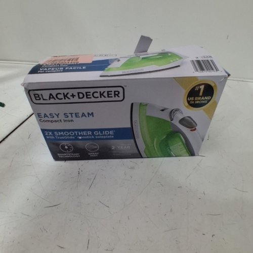 BLACK AND DECKER LIGHT N EASY STEAM IRON WITH NONSTICK SOLEPLATE - GREEN - IR0820C image 4
