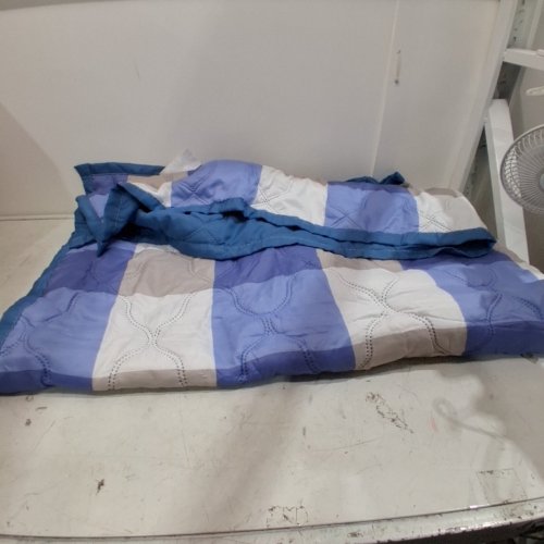 LIGHTWEIGHT SUMMER COMFORTER QUILT - 59" - BLUE/BROWN/WHITE image 2