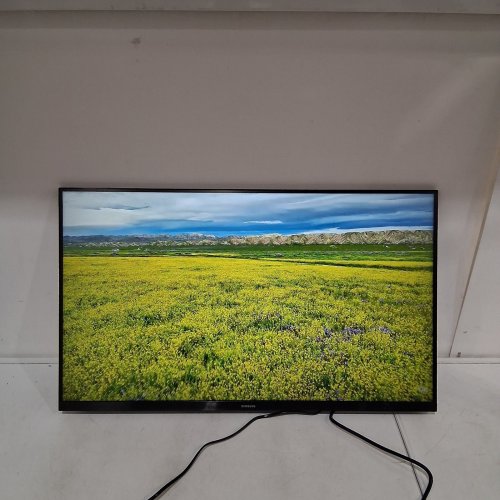 SAMSUNG 32" FHD 75HZ LED 1080HD FREESYNC MONITOR - BLACK (MODEL: LS32B300NWNXGO) image 2