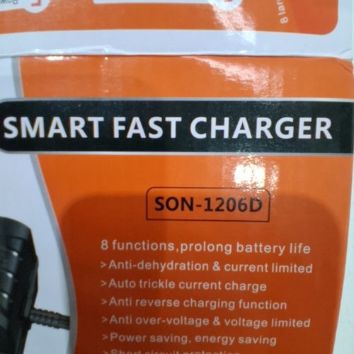 SUOER SMART FAST CAR BATTERY CHARGER - 12V - 6A MAX (MODEL: SON-1206D) image 3