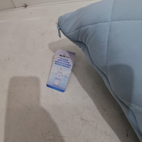 BELOW ZERO COOLING BODY PILLOW - 20" X 54" - BLUE (MODEL: 3694658) image 4