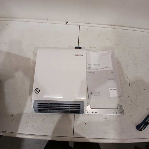 STIEBEL ELTRON WALL-MOUNT ELECTRIC FAN HEATER - 240 V, 2000W, 8.3A, 6824 BTU/HR, 200 FT2/18M2 - WHITE (MODEL: CK 200-2 TREND) image 2