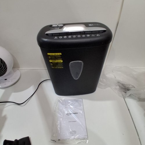 AMAZON BASICS 6-SHEET MICRO-CUT PAPER SHREDDER - BLACK image 3