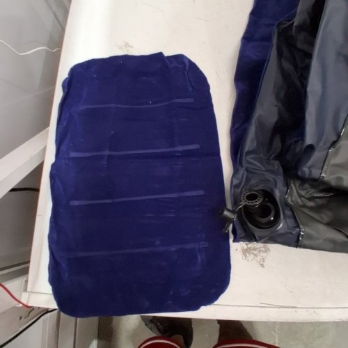 INTEX DURA-BEAM STANDARD CLASSIC AIR MATTRESS WITH INFLATABLE PILLOW - QUEEN - BLUE (MODEL: 64765E) image 4