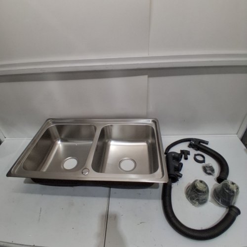 NOLIVEN DROP IN DOUBLE BOWL KITCHEN SINKS WITH DRAIN ASSEMBLY AND GRIDS - 31.5" X 19.7" X 7.7" - STAINLESS STEEL image 2