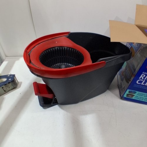 VILEDA EASYWRING BUCKET SYSTEM - BLACK/RED image 2