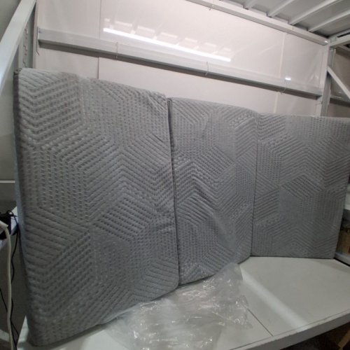 CERTIPUR-US TRI FOLDING MATTRESS WITH WASHABLE COVER & CARRYING CASE - 80" X 37" X 4" - GREY image 2