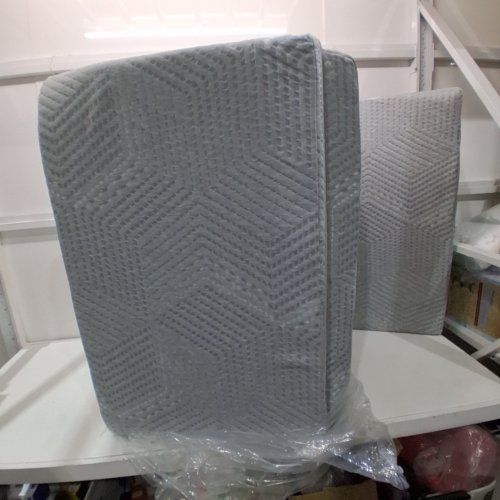 CERTIPUR-US TRI FOLDING MATTRESS WITH WASHABLE COVER & CARRYING CASE - 80" X 37" X 4" - GREY image 4