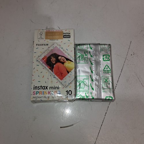 FUJIFILM INSTAX MINI FILM SPRINKLES - 10 EXPOSURE SHEETS (MODEL:600024123) image 2