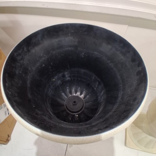 2PK WORTH GARDEN PLASTIC URN PLANTERS - 16" X 22" - WASHED CREAM - (MODEL: G803A00) image 3