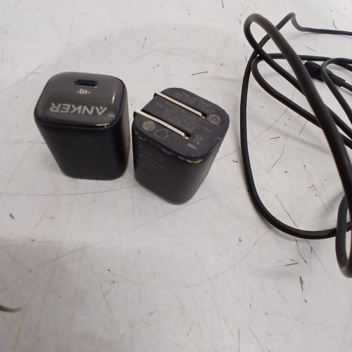 3PC ANKER CHARGER WITH USB-C TO USB-C CABLE - 30W - BLACK (MODEL: 8781600) image 4