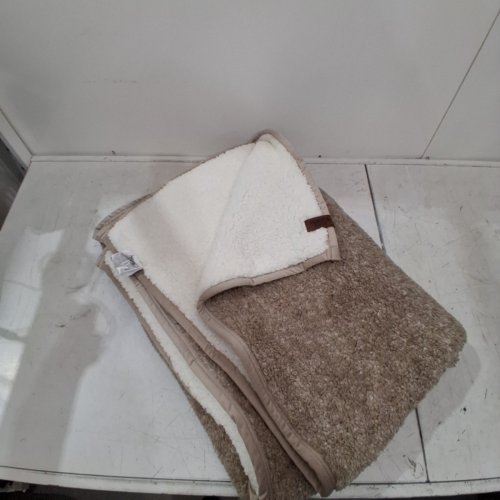 ROOTS HOME SHERPA THROW BLANKET - 50" X 70" - BEIGE (MODEL: 2620482) image 2