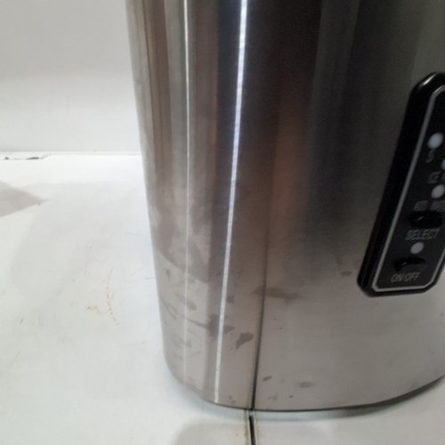 EUHOMY COUNTERTOP ICE MAKER MACHINE WITH HANDLE / BASKET & SCOOP - SILVER (MODEL: IM-01X) image 4