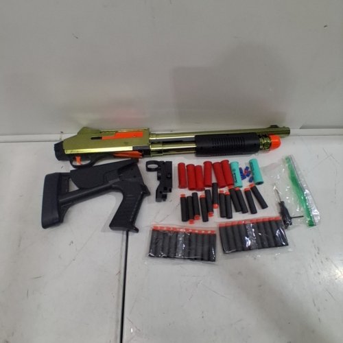 NERF FORNITE LEGENDARY PUMP SHOTGUN - GOLD image 3