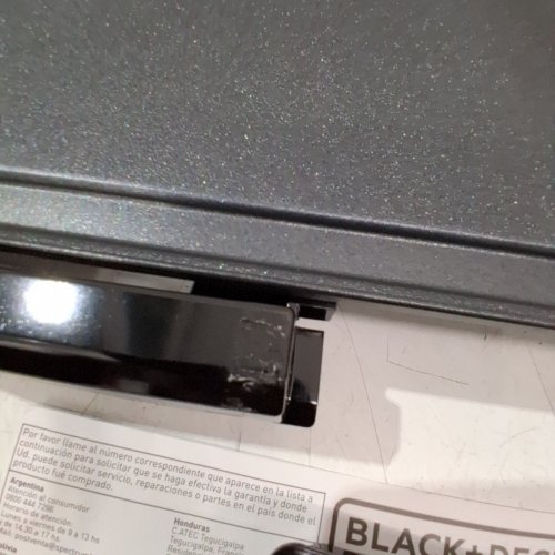 BLACK+DECKER FAMILY SIZED CORDED ELECTRIC GRIDDLE - 20" X 11" - BLACK (MODEL: GD2011BC) image 4