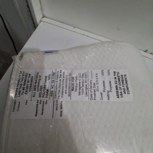 TEMPUR-PEDIC NECK PILLOW - MEDIUM FIRMNESS - STANDARD SIZE 20"X12.8"X4" - WHITE (MODEL: 15301115P) image 8