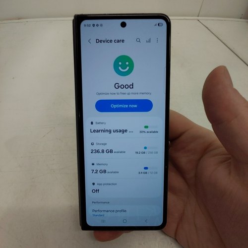 SAMSUNG GALAXY Z FOLD4 - 256GB - BLACK (MODEL:SM-F936W) image 7