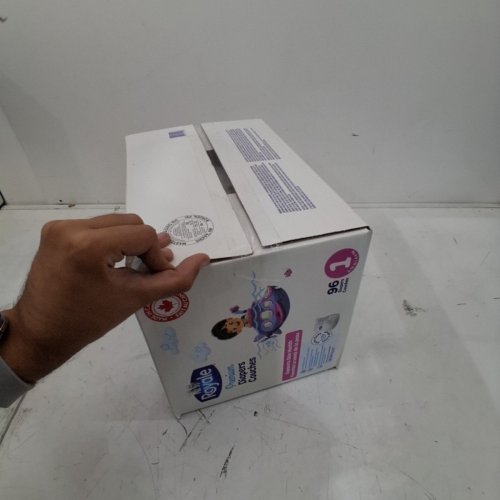 96PK ROYALE PREMIUM DIAPERS - SIZE 1 - 8 TO 14LBS image 3