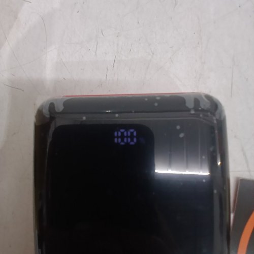 LOOPEAK FAST CHARGING POWER BANK BATTERY PACK- 50000 MAH, 3.7 V, 22.5W - RED (MODEL: PC3-5) image 4