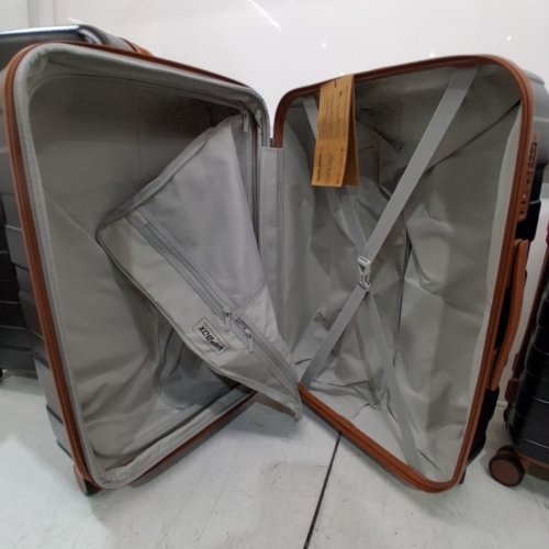 3PC VIPBOX HARDSIDE TSA LOCKABLE SPINNER WHEELS EXPANDABLE LIGHTWEIGHT SUITCASES - 20/24/28 - BLACK/BROWN (MODEL: EU-VIPBOX-V1) image 4