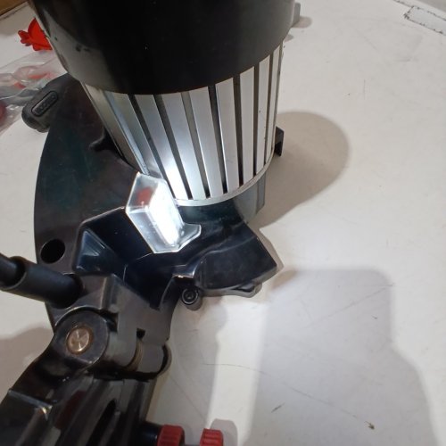 OREGON COMPACT BENCH GRINDER, UNIVERSAL SAW CHAIN SHARPENER, FOR ALL CHAINSAW CHAINS - 120-VOLT - RED (MODEL:410-120) image 2