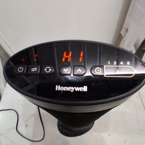 HONEYWELL SLIM CERAMIC TOWER SPACE HEATER WITH TWO HEAT SETTINGS AND OVERHEAT & TIP-OVER PROTECTION - 23"- BLACK (MODEL: HCE317BC) image 2