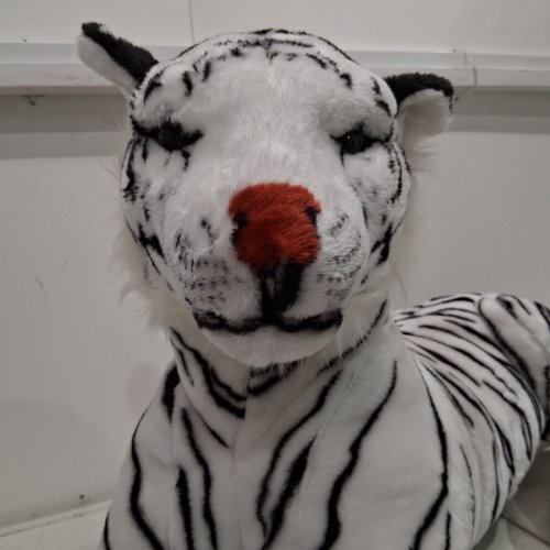 MELISSA & DOUG GIANT SIBERIAN WHITE TIGER LIFELIKE STUFFED ANIMAL - 5FT - WHITE/BLACK (MODEL: MND39790) image 6