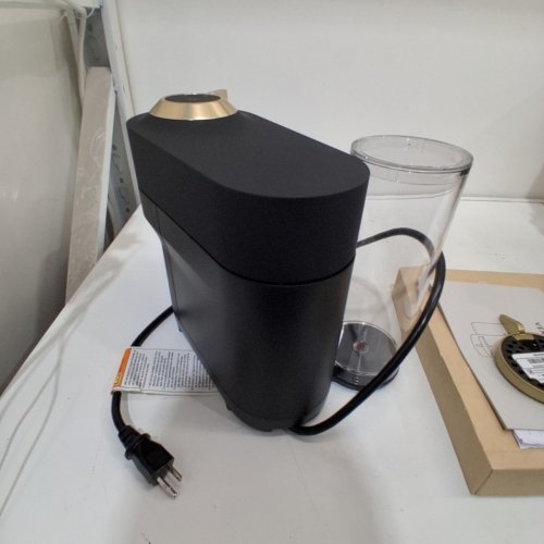 BREVILLE NESPRESSO VERTUO POP+ DELUXE COFFEE & ESPRESSO MACHINE - MATTE BLACK/GOLD (MODEL: BNV125MTB1BUC1) image 5