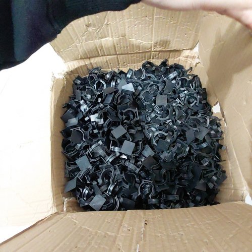 800PK CAMAR RETAIL PLASTIC CLIPS - BLACK (MODEL: 226) image 3