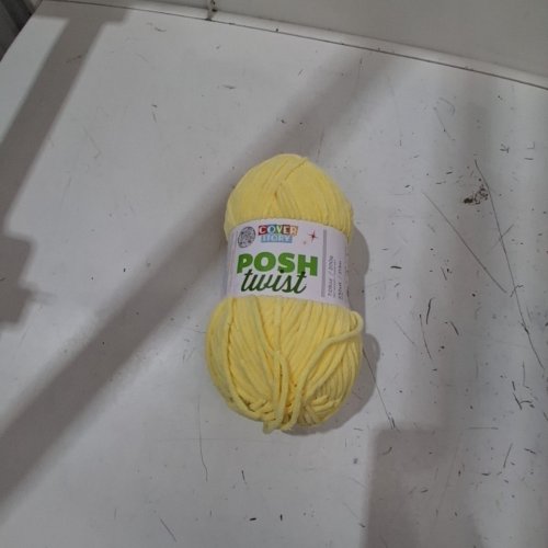 LIONBRAND cover story POSH TWIST YARN - 200G - LEMON MERINGUE image 2