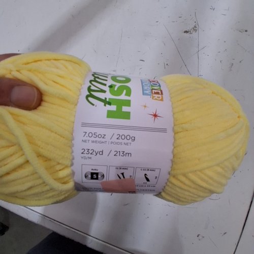LIONBRAND cover story POSH TWIST YARN - 200G - LEMON MERINGUE image 3