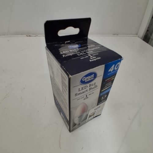 GREAT VALUE SMART FULL-COLOR WIFI B12 LIGTHT BULB - POWERED BY WIZ - 40W - 315LM - 2700K TO 6500K / RBG - WHITE image 3