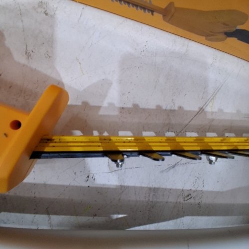 ECARKE TELESCOPIC CORDLESS ELECTRIC POLE SAW/HEDGE TRIMMER -  **TOOL ONLY ** - 20V/7.7FT-9.2FT/20" BLADE - YELLOW/BLACK image 4