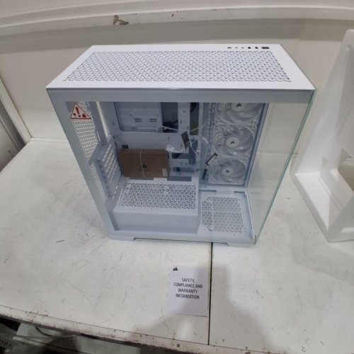 CORSAIR 3500X SERIES RS-R ARGB MID-TOWER PC CASE WITH 3 PRE INSTALLED FANS - WHITE (MODEL : CC-9011323-WW) image 2