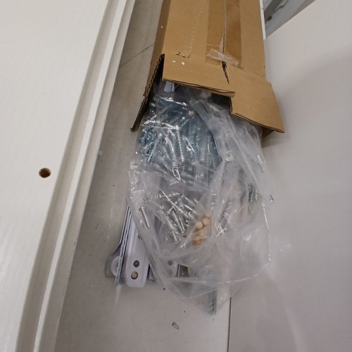 UNBRANDED ADJUSTABLE CLOSET SYSTEM WITH 3 DRAWERS AND 3 RODS - WHITE image 3
